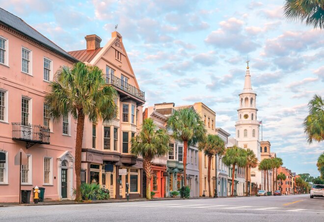 Charleston-shutterstock_2071518224.jpg